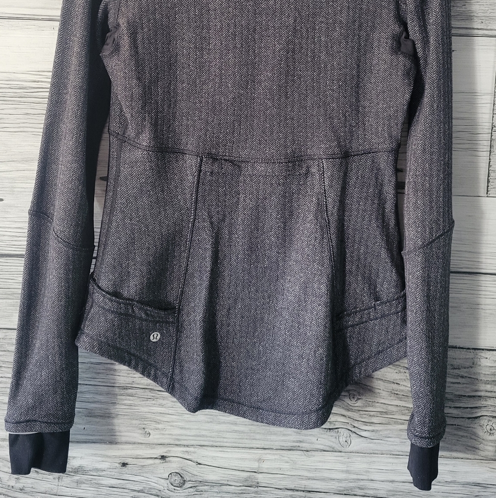 Lululemon pullover jacket - Picture 4 of 5